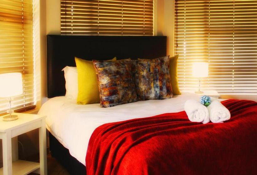 Студия Deluxe, Clivia Lodge