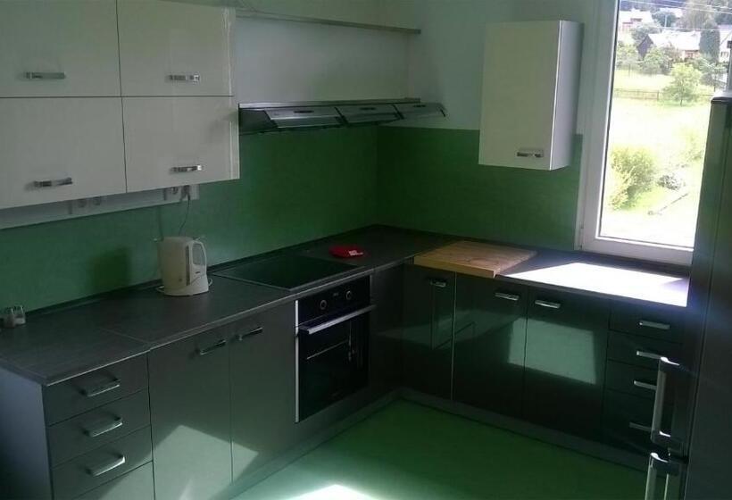 Номер Стандарт Трехместный, Penzion A Apartmány Skipark Hraběšice