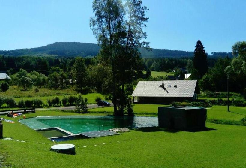Четырехместный Номер Стандарт, Penzion A Apartmány Skipark Hraběšice