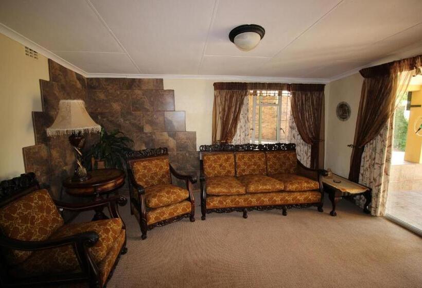 Трехместный Номер Комфорт, Waterfront Guest House