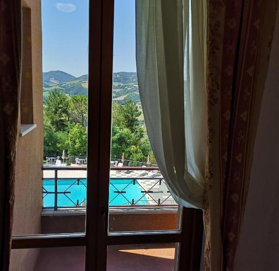 Номер Стандарт, Balcone Sul Metauro