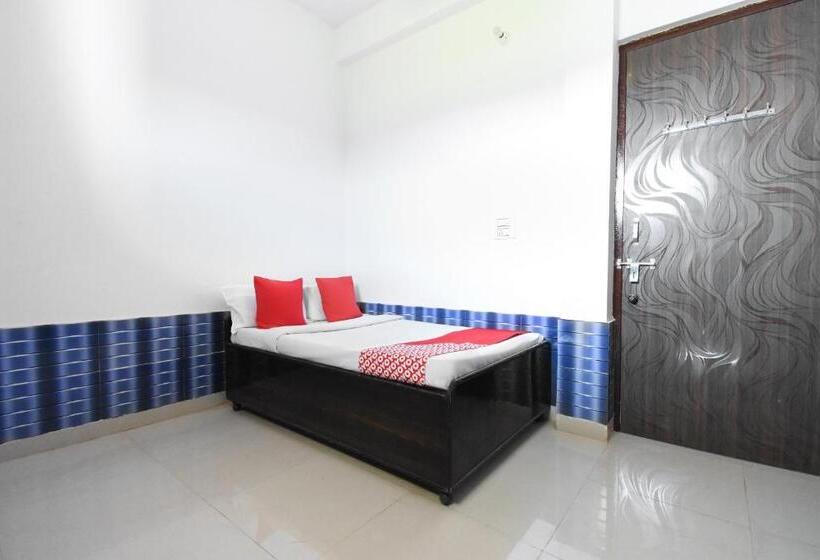 Одноместный Номер Basic, Oyo 49899 Pardeep Palace