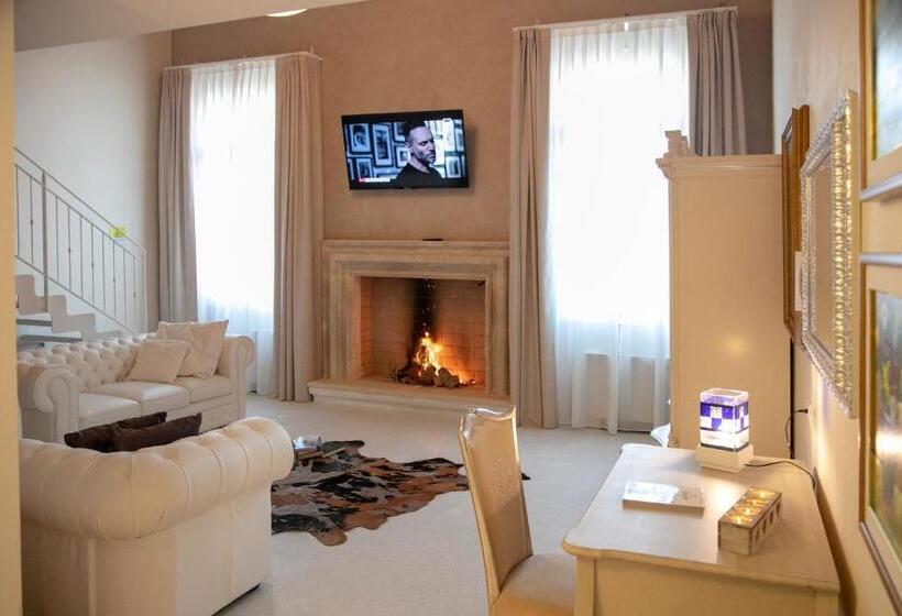 Номер Superior Кровать Кинг, Villa Cornaro Tourist Suites