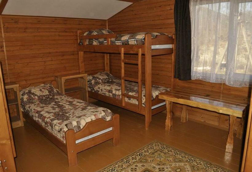 Кровать в Общей Комнате, рада дараба