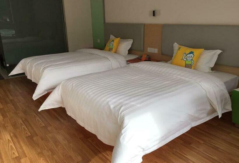 Номер Superior, 7days Inn Garze Kangding Xinduqiao Branch