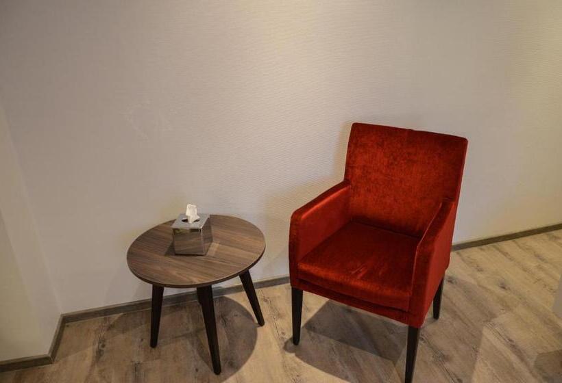 Номер Стандарт, Restaurant Lamm