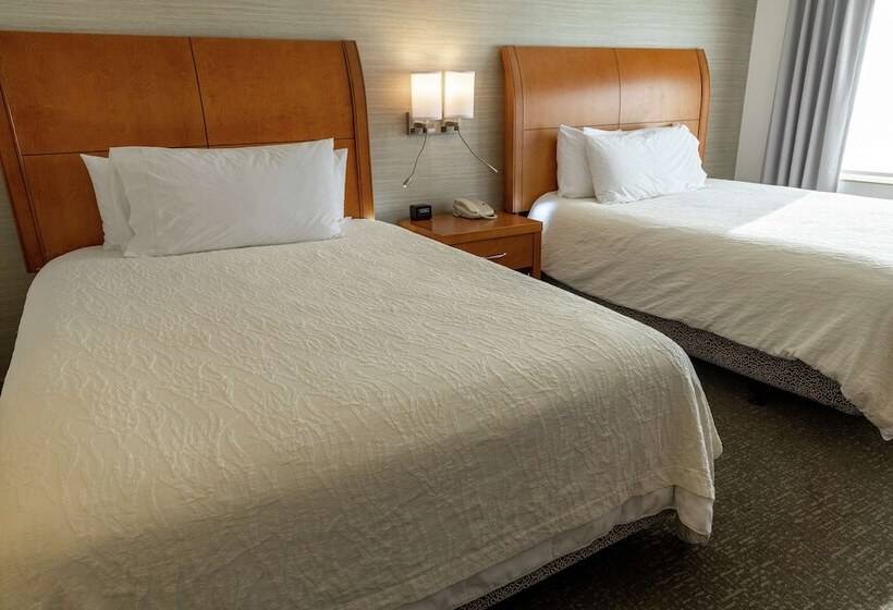 Люкс, Hilton Garden Inn Des Moines West