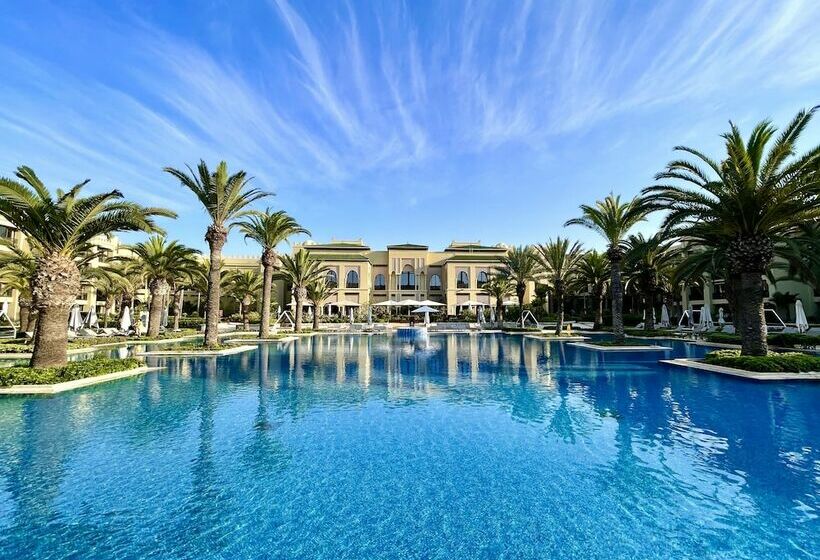 اتاق لوکس با چشم‌انداز استخر, Mazagan Beach & Golf Resort