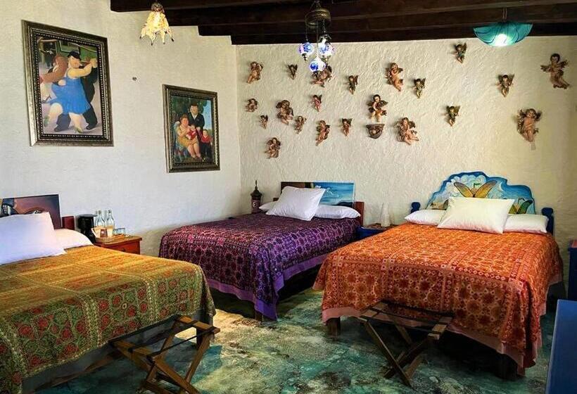 スタンダードトリプルルーム, Hacienda Tepetlcalli 1870 Hotel Museo & Spa