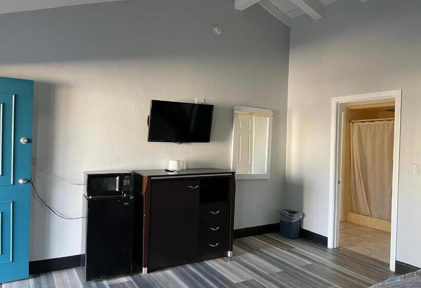 Номер Стандарт, La Casa Motel, Garden Grove   Anaheim
