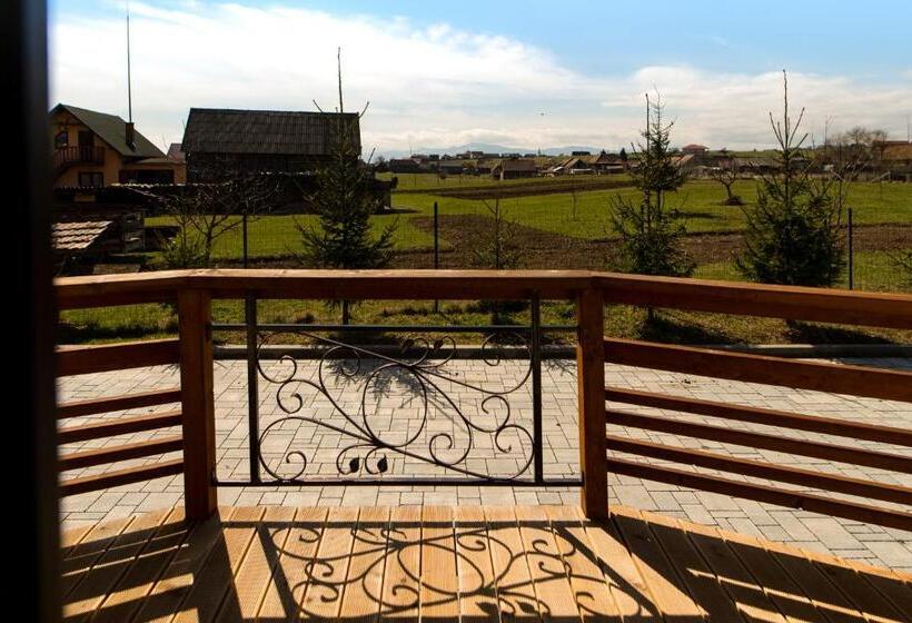 Семейный Номер, Veranda Panzio