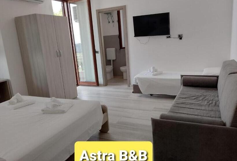 Четырехместный Номер Стандарт Вид на Море, Astra B&b
