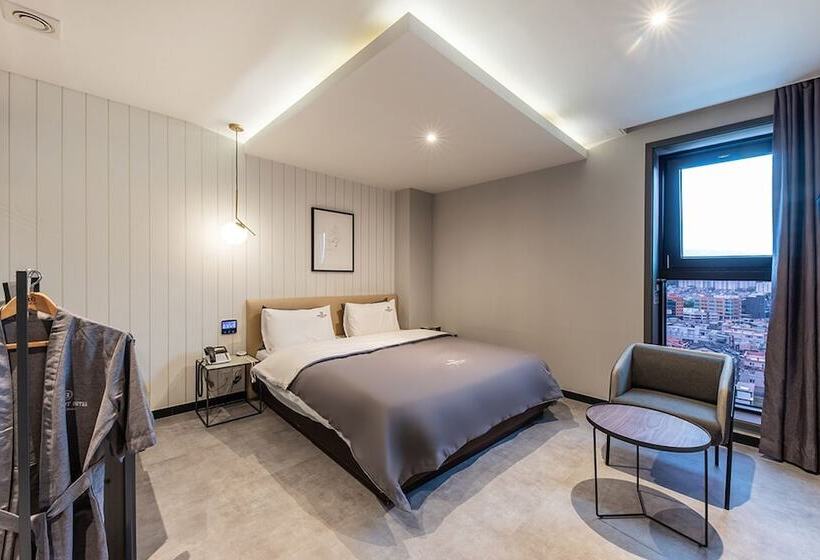 Номер Deluxe, Brown Dot Hotel Jeonggwan