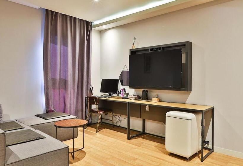 Номер Стандарт, Brown Dot Hotel Jeonggwan