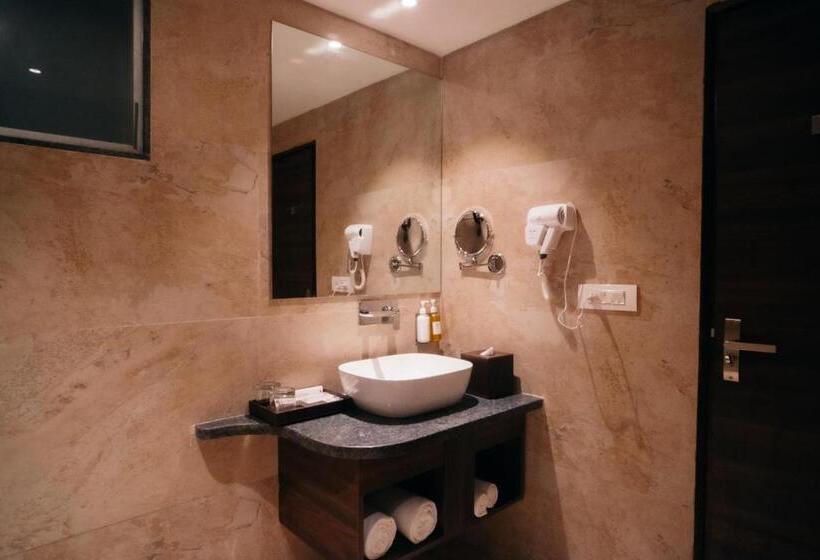 Номер Superior, Playotel Premier Vijay Nagar