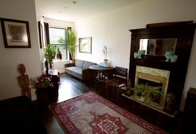 Студия Стандарт, The Gallery House