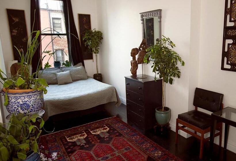 Студия Стандарт, The Gallery House