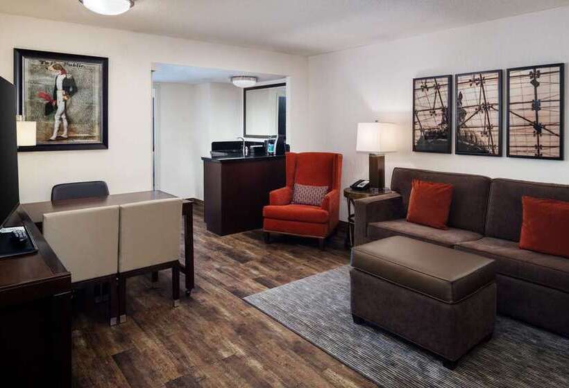 Люкс Кровать Кинг, Embassy Suites By Hilton Albuquerque