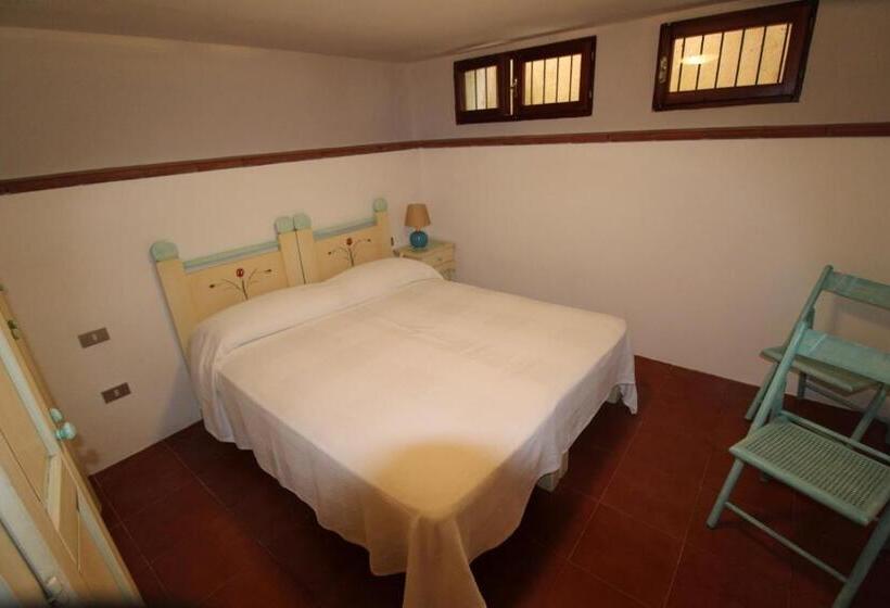 Дом 3 Спальни, Appartamenti Residence Vela Blu Golfo Aranci
