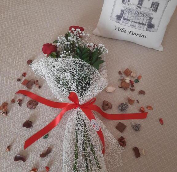 سوئیت با وان آب گرم, B&b Villa Fiorini