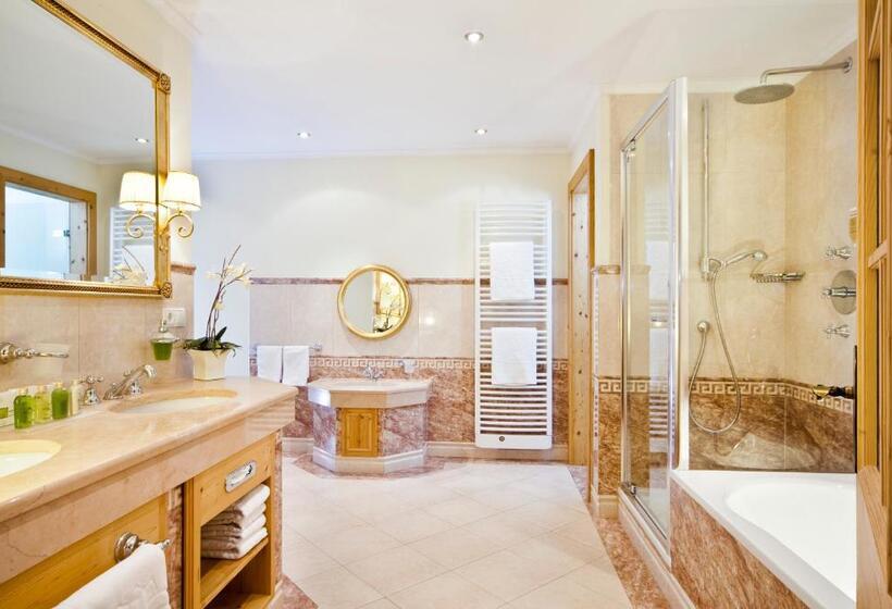Люкс, Quellenhof Luxury Resort Passeier