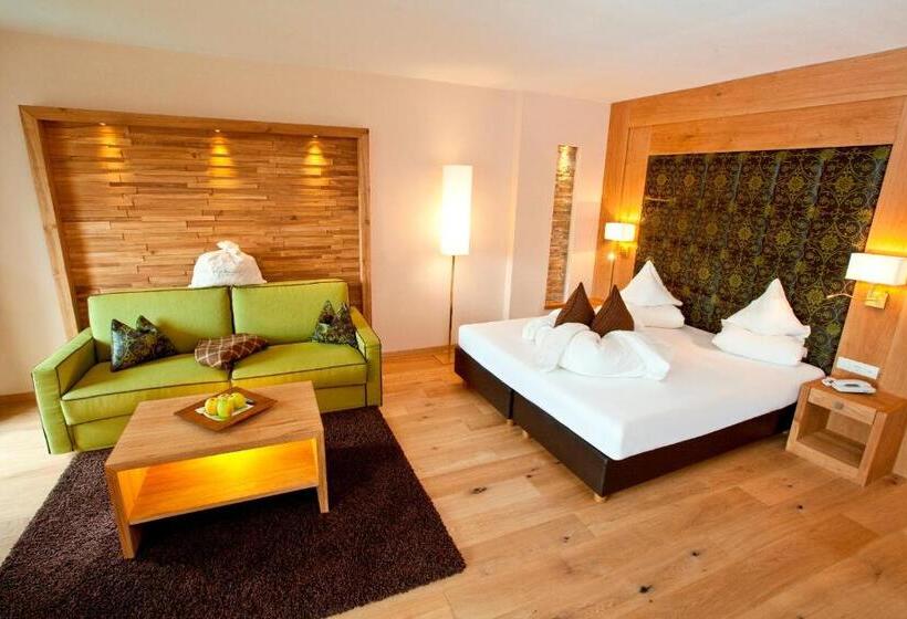 Номер Deluxe с Балконом, Quellenhof Luxury Resort Passeier