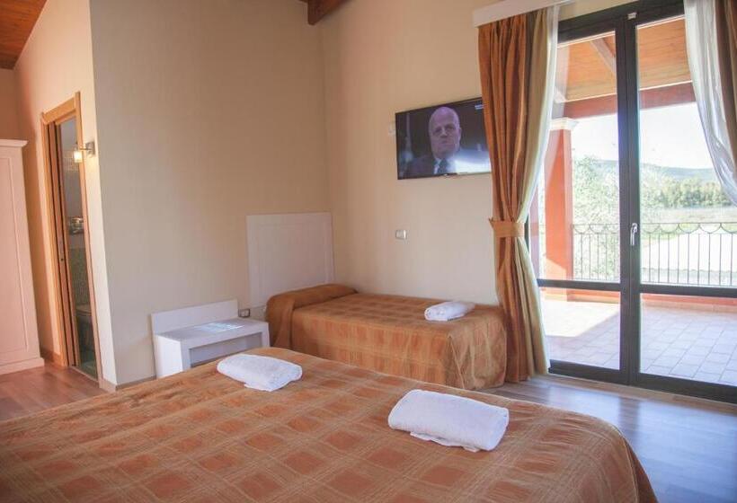 חדר סטנדרט לשלושה, Villa Barbarina Nature Resort