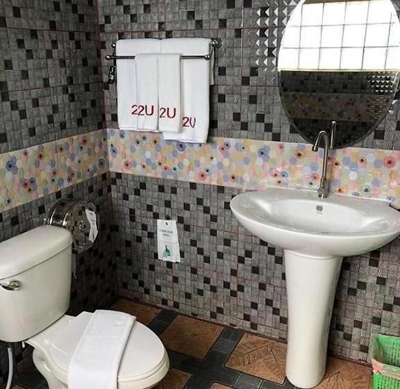 Семейный Номер, 2u Hotel Hatyai