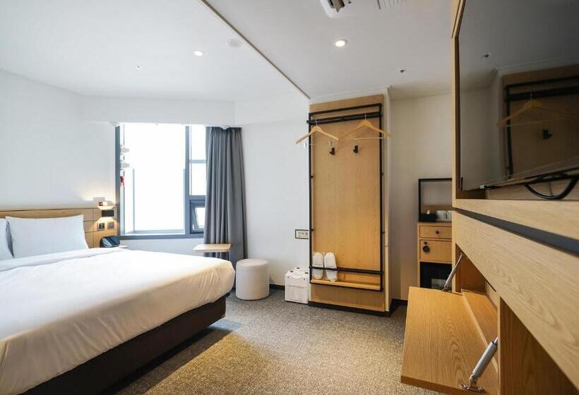 Quarto Estandar, Henn Na Hotel Seoul Myeongdong