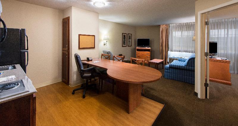 Suite King Size Bed, Candlewood Suites Macon By Ihg