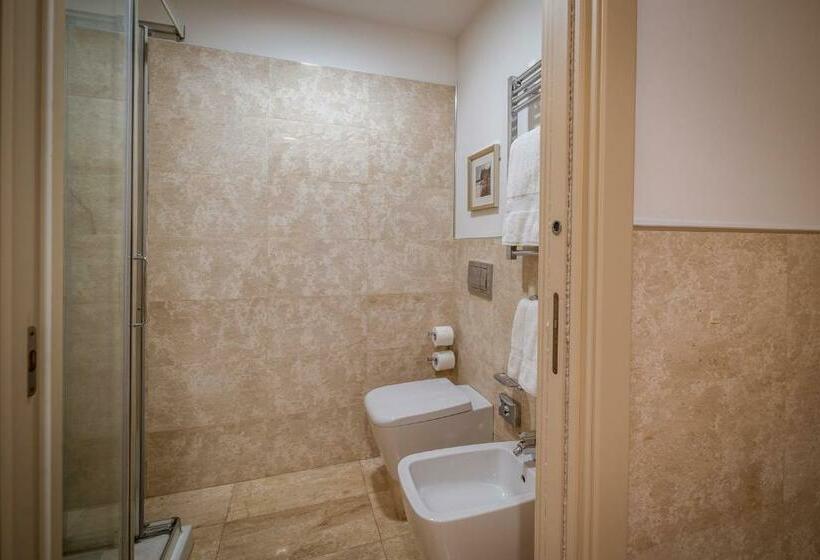 Люкс с Балконом, Delta Hotels By Marriott Olbia Sardinia