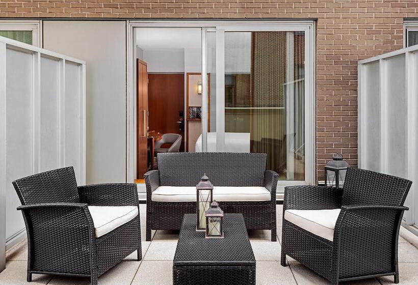 스탠다드 룸 더블 침대 2개, Sheraton Tribeca New York