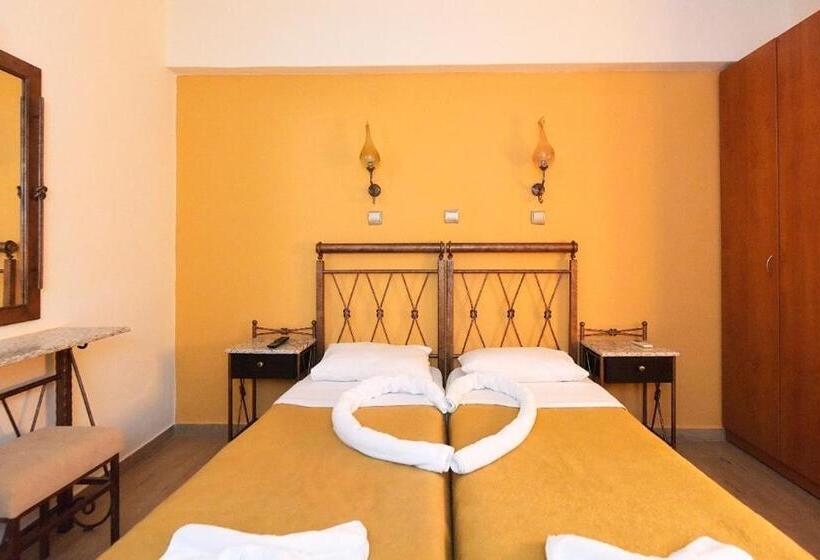 Номер Стандарт, Paris Hotel