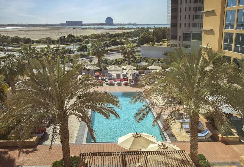 스탠다드 룸 더블 침대, Centro Yas Island By Rotana
