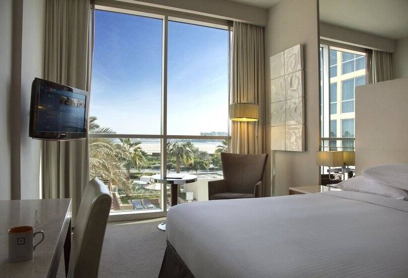 스탠다드 룸 더블 침대, Centro Yas Island By Rotana