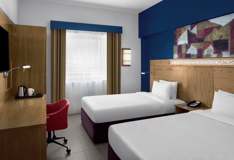 Номер Стандарт, Holiday Inn Express Dubai Airport, An Ihg