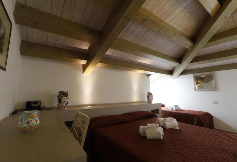 Четырехместный Номер Стандарт, Villa Fanusa