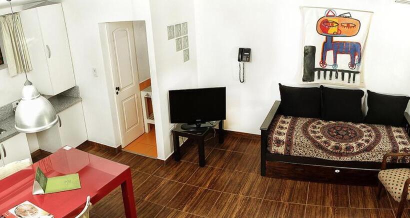 سوییت جونیور, La Rozada Suites