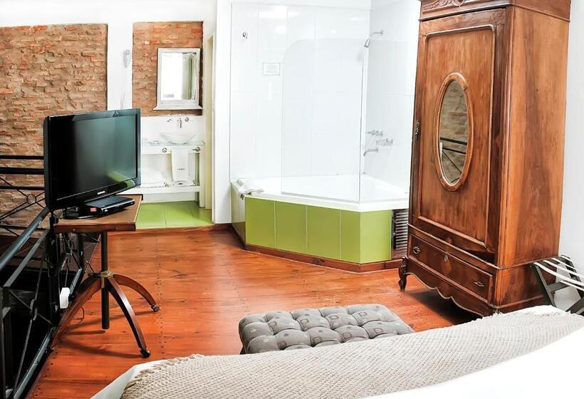 سوییت, La Rozada Suites