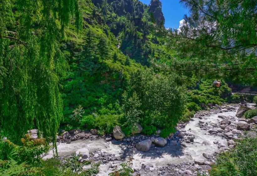 Deluxe room with river view, Solang Valley Resort