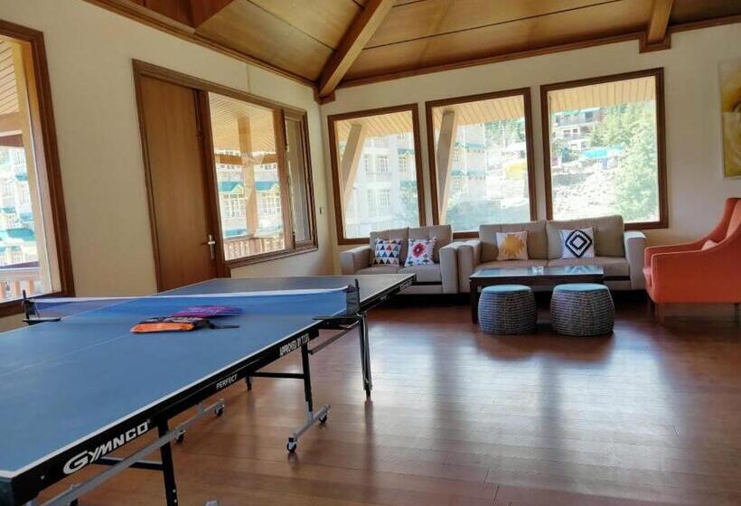 Вилла 3 Спальни, Solang Valley Resort