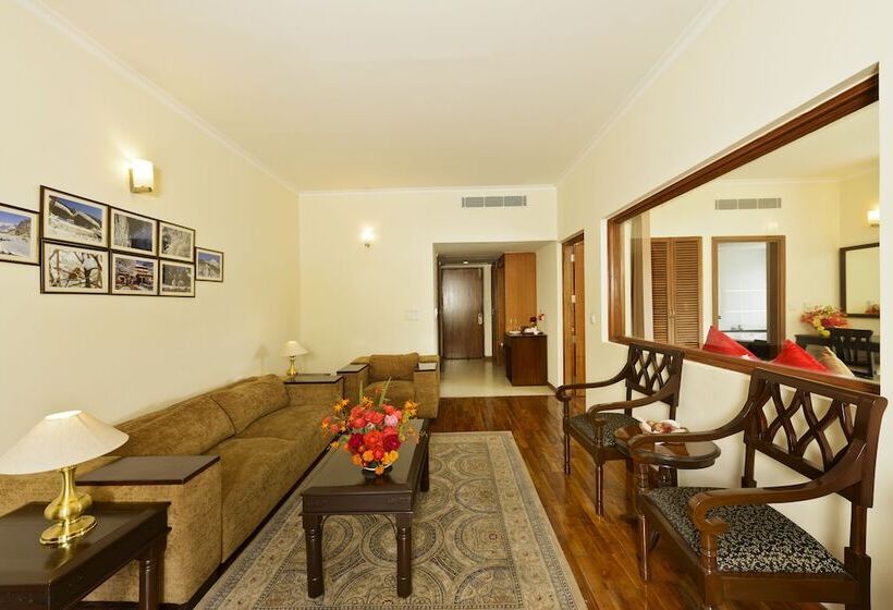 Президентский Люкс, Solang Valley Resort