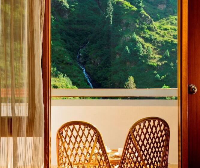 Люкс, Solang Valley Resort