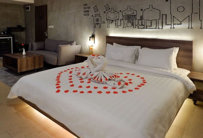 디럭스 룸, Stark Boutique Hotel And Spa