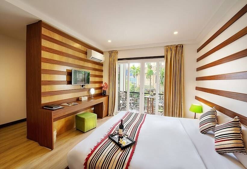 اتاق سوپریور, Vinh Hung 2 City