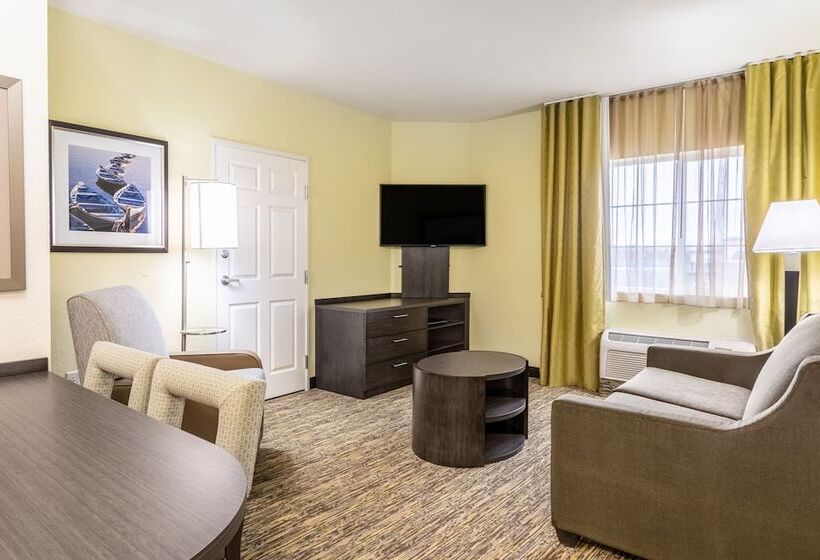 장애인을 위한 스위트, Candlewood Suites Portland Airport, An Ihg