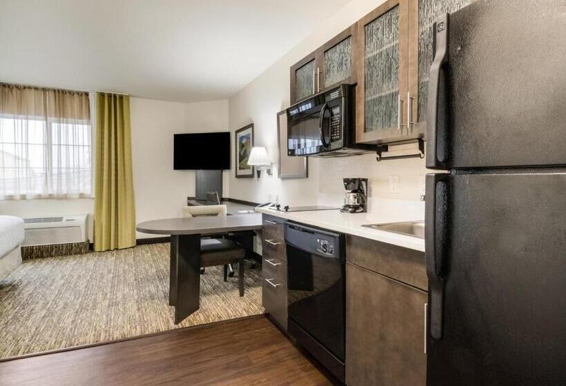 스위트, Candlewood Suites Portland Airport, An Ihg