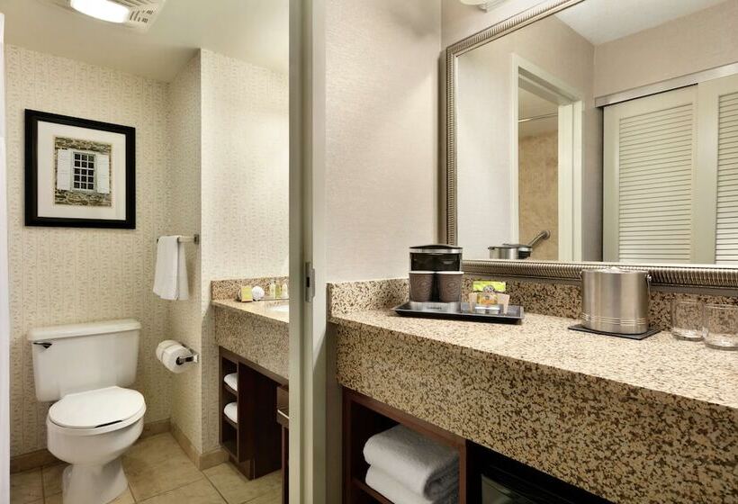 Люкс 2 Спальни, Doubletree Resort By Hilton Lancaster