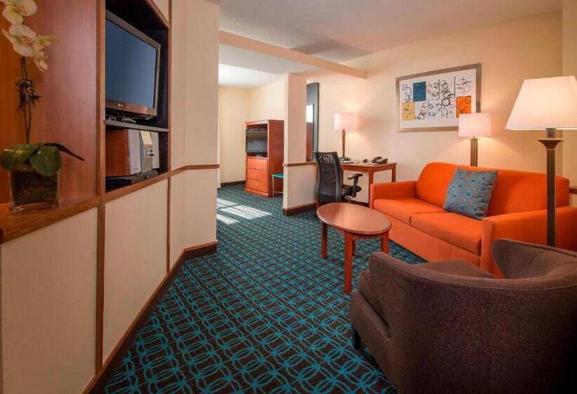 Студио Базик, Fairfield Inn & Suites By Marriott Williamsburg