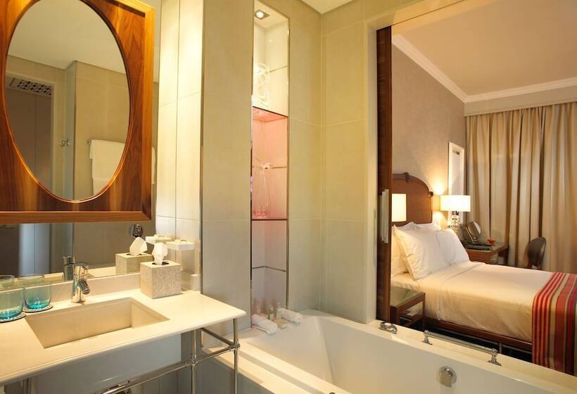 Номер Superior, Pivot Hotel Montecasino